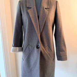 Chic Gray Women's Blazer